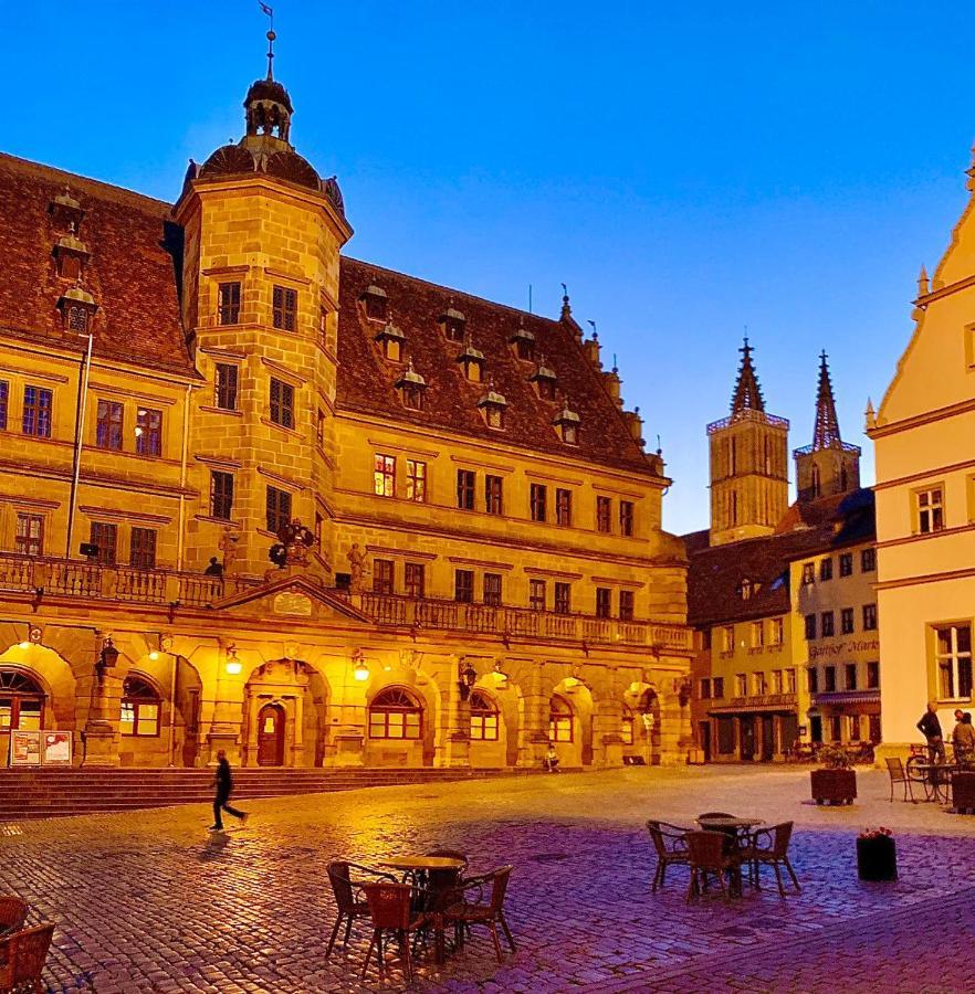 Gaestehaus Am Weissen Turm Rothenburg ob der Tauber Exterior photo