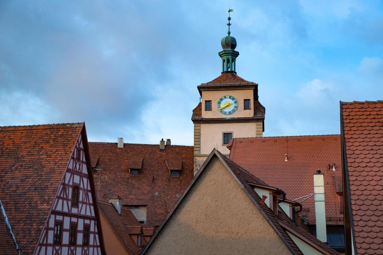 Gaestehaus Am Weissen Turm Rothenburg ob der Tauber Exterior photo