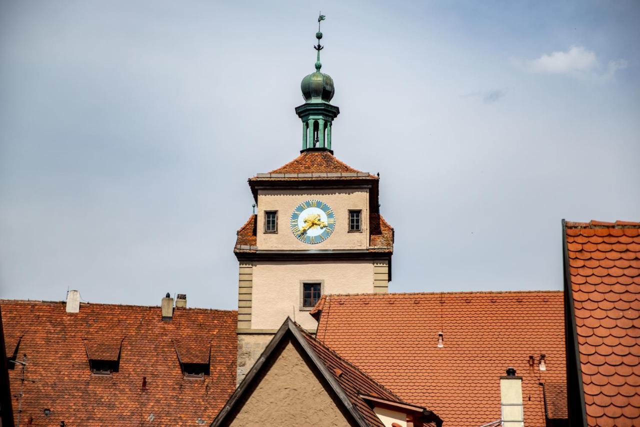 Gaestehaus Am Weissen Turm Rothenburg ob der Tauber Exterior photo
