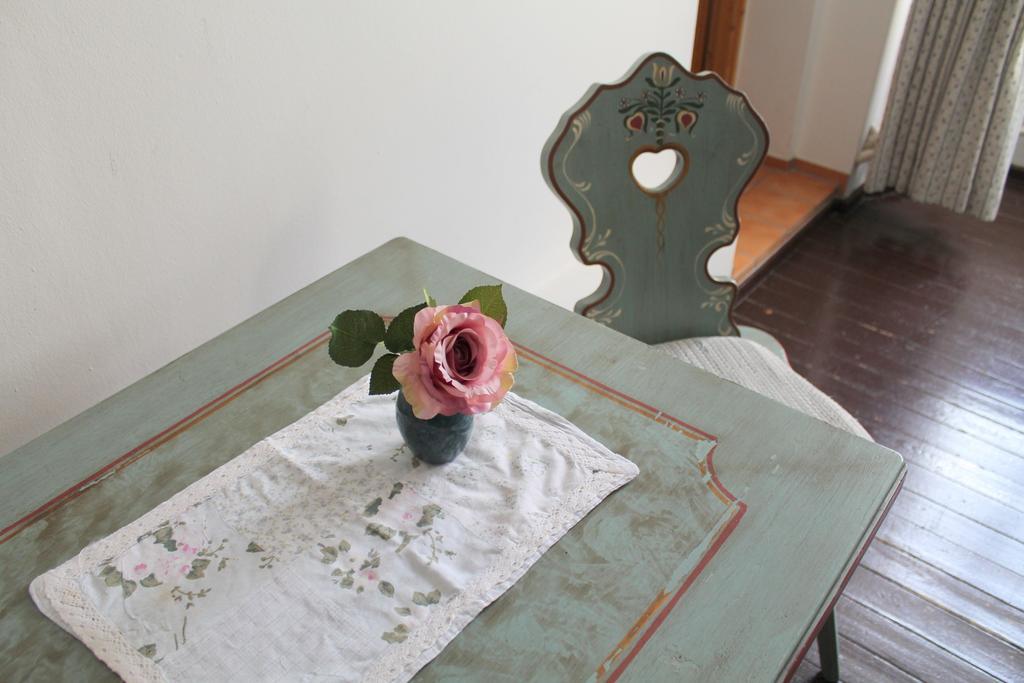 Gaestehaus Am Weissen Turm Rothenburg ob der Tauber Room photo